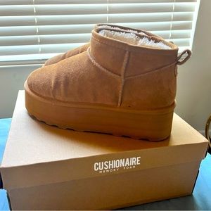 SOLD Cushionaire Ankle Boots